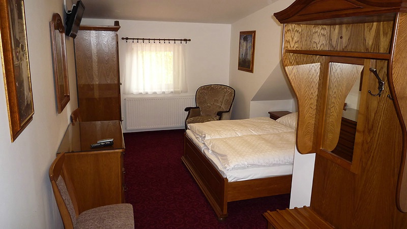 Golden Golem hotel-accomodation Prague-last minute